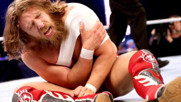 Former Wwe Champion Daniel Bryan Needs Shoulder Surgery