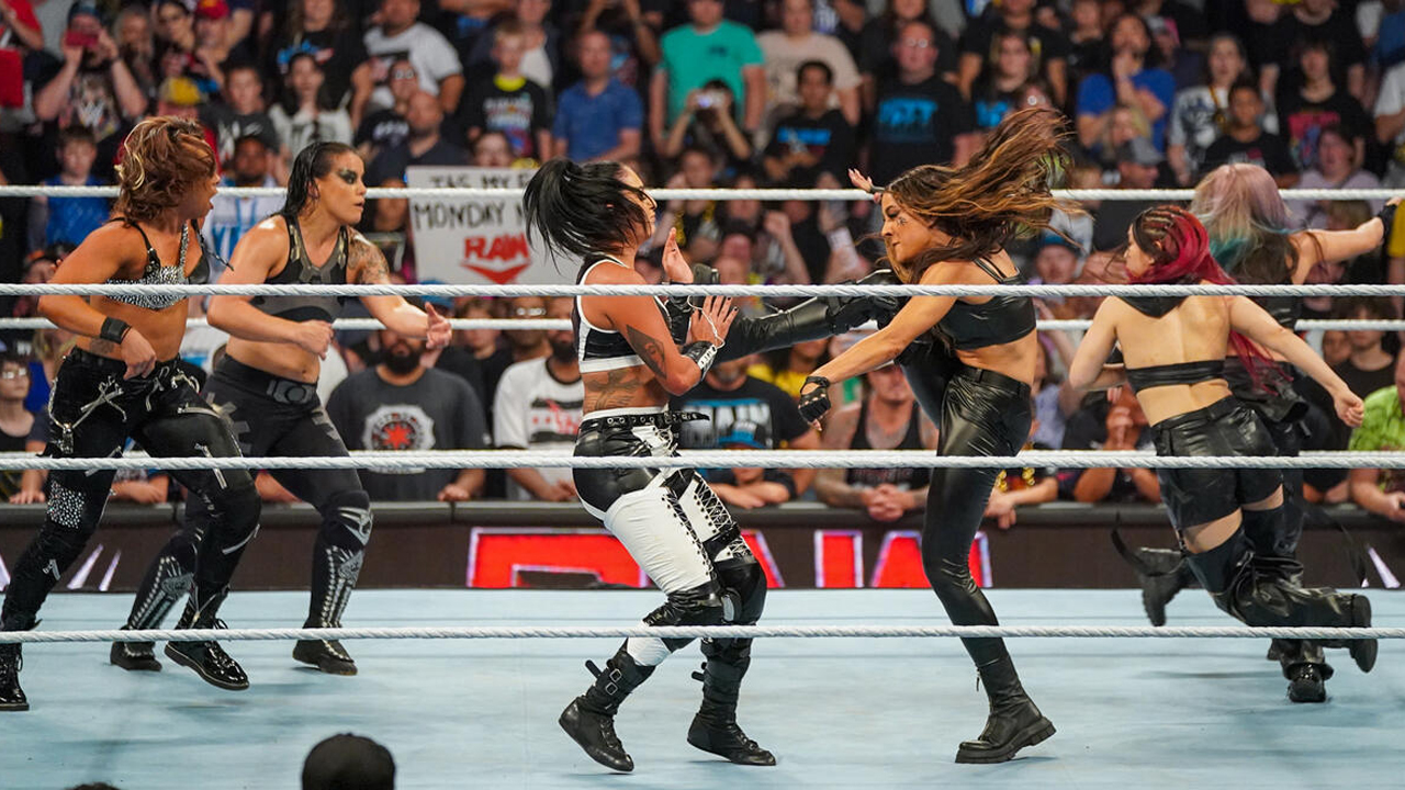 WWE Raw Zoey Stark Shayna Baszler Sonya Deville Damage CTRL