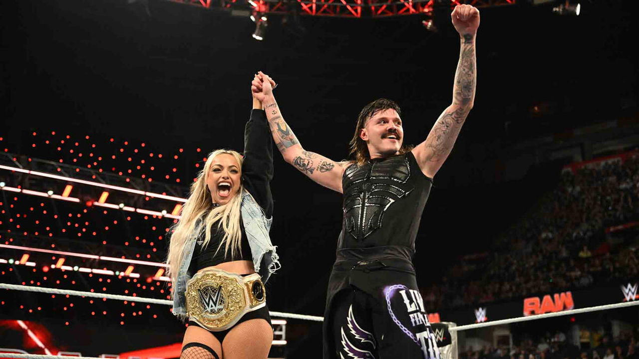 WWE Raw Liv Morgan Dominik Mysterio