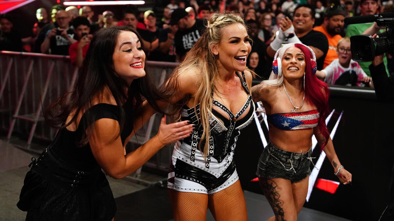 WWE Raw Lyra Valkyria Natalya Zelina Vega