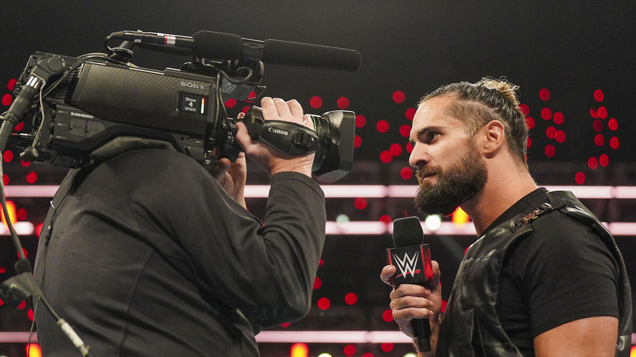 WWE Raw Seth Rollins