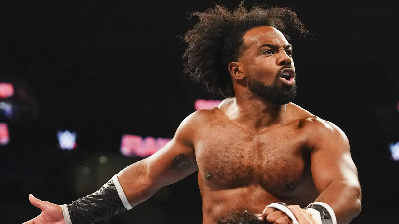 WWE Raw Xavier Woods