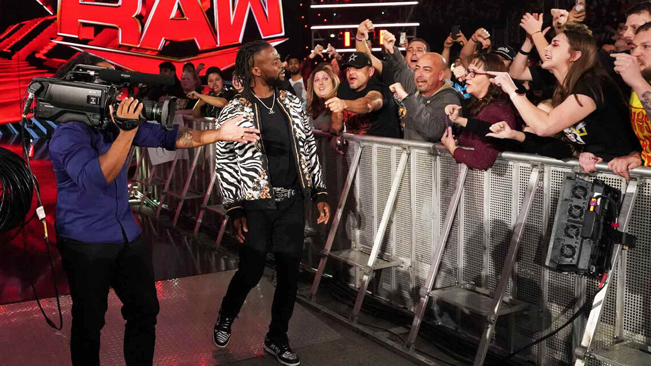 WWE Raw The New Day Xavier Woods Kofi Kingston