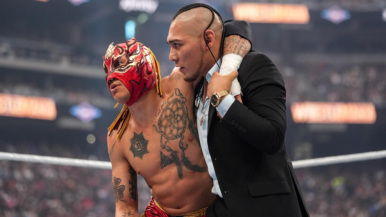 WWE WrestleMania Night 1 Rey Fenix Vikingo