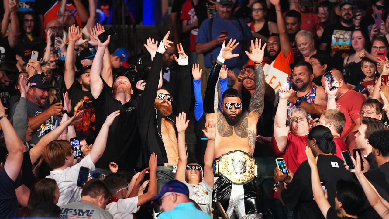 WWE Raw Sami Zayn Jey Uso