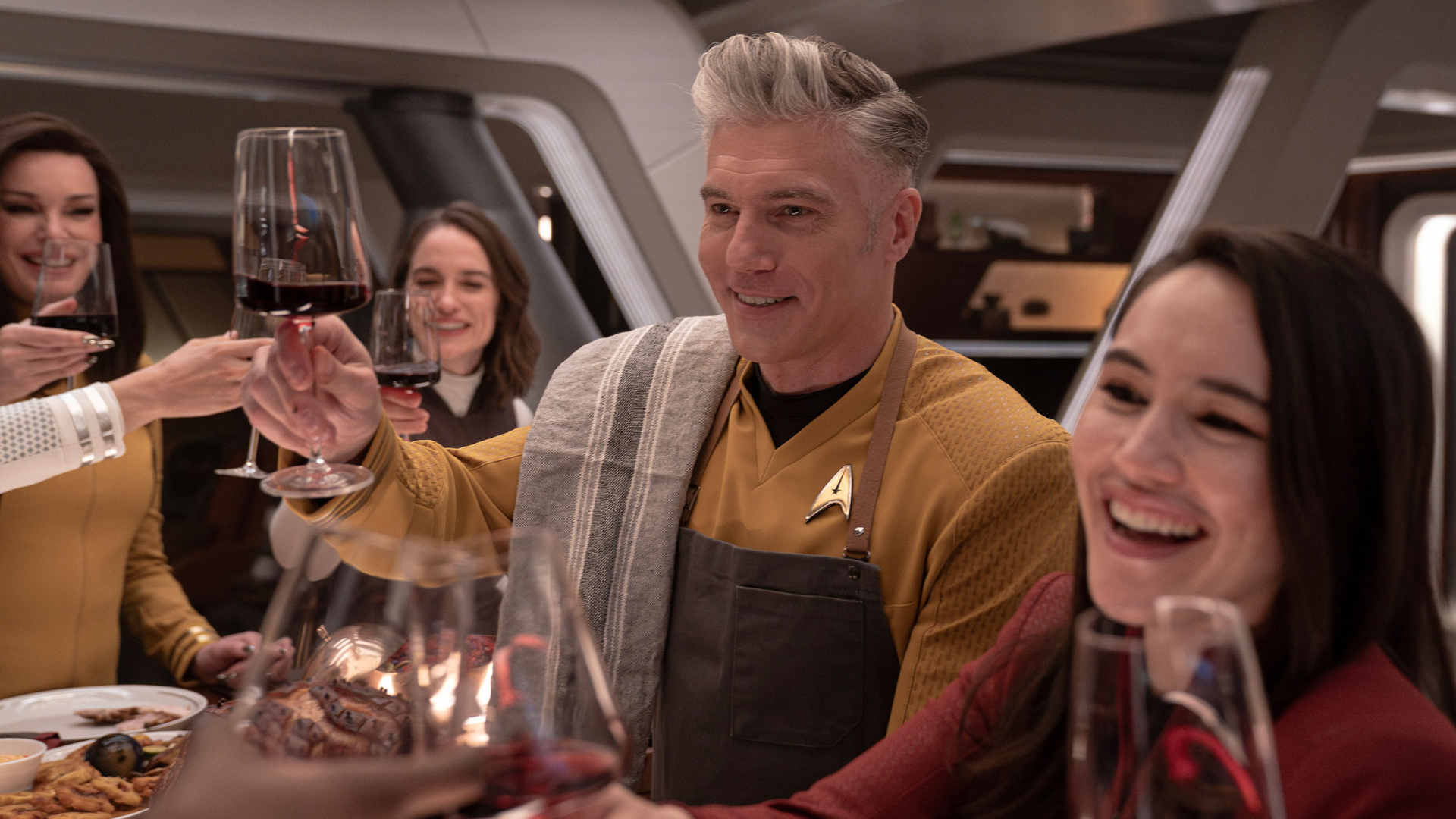 Star Trek Strange New Worlds Season 3 Pike Laan Una Batel