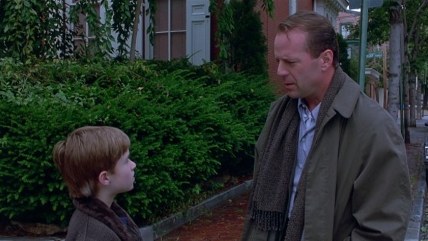 20 Things You Didn t Know About The Sixth Sense Page 15