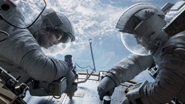 https://cdn4.whatculture.com/images/2013/10/gravity-600x338.jpg