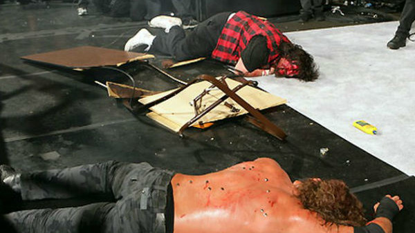 Mick Foley Edge Wrestlemania 22