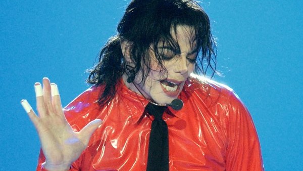 FILE - In this April 20, 2002 file photo, Michael Jackson performs 