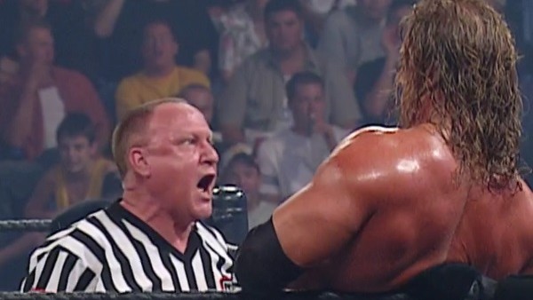 Summerslam 2002 Earl Hebner Triple H