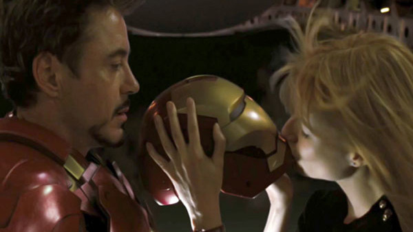 Iron Man 2 Pepper Kiss
