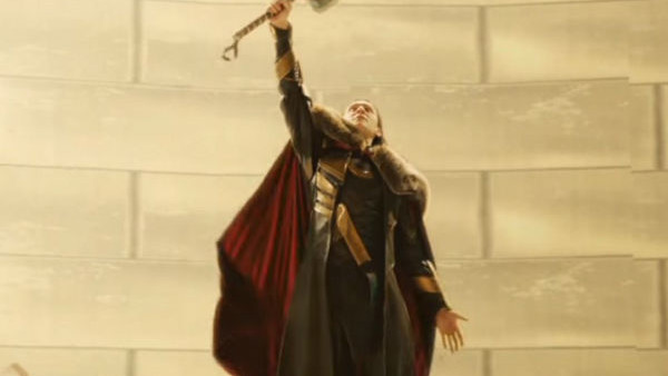 Thor The Dark World Loki Hammer