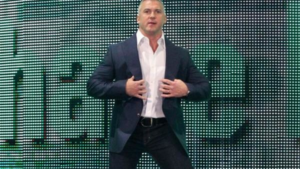 shane mcmahon the undertaker wrestlemania.jpg