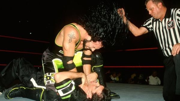 Hulk Hogan Braun Strowman Bayley Sasha Banks