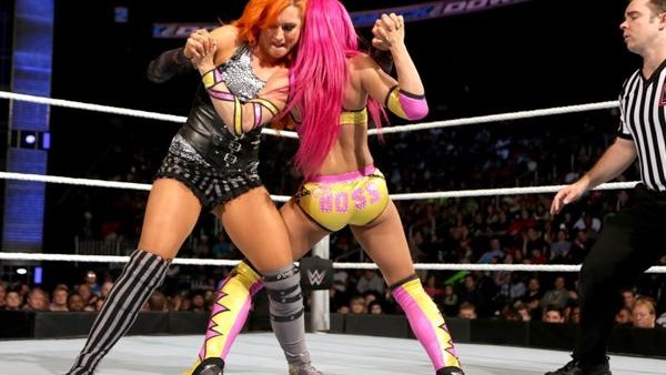Sasha Banks Becky Lynch Extreme Rules.jpg