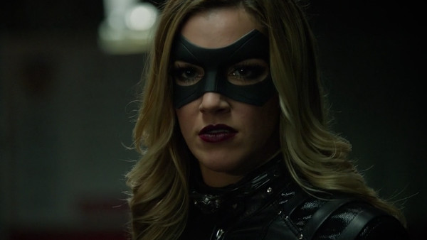 Arrow: 6 Reasons Why Laurel's Death Was Actually A Good Thing – Page 2