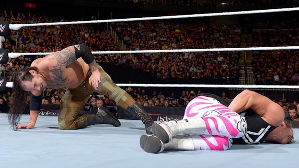 AJ Styles Roman Reigns