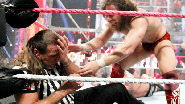 Shawn Michaels Daniel Bryan Hell in a Cell 2013