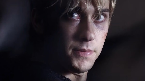 Death Note: 5 Ways L Changed In The Netflix Movie (& 5 Ways He