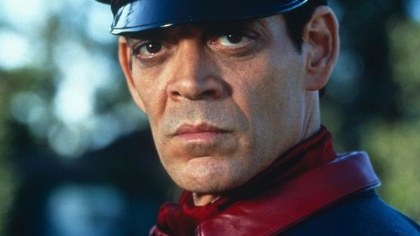 Bison Raul Julia