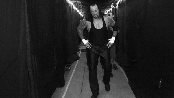 WrestleMania 33 Undertaker BTS