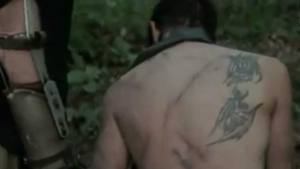 Darryl has a magical tattoo capable of moving  rthewalkingdead