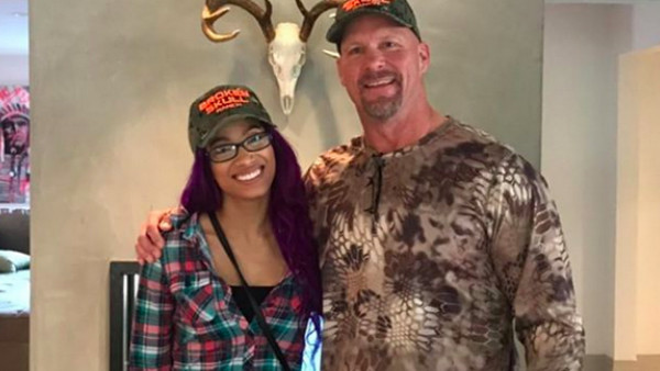 10 Things We Learned From Sasha Banks On Stone Cold's Podcast