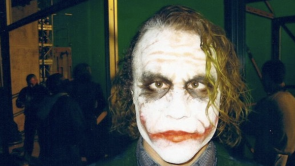 The Dark Knight 30 Breathtaking Behind The Scenes Photos Page 21 