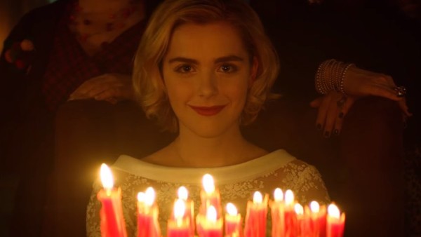 Chilling Adventures Of Sabrina Trailer Reactions 4 Ups And 1 Down