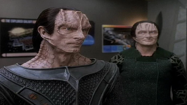 Star Trek: 10 Things You Didn't Know About Gul Dukat – Page 3