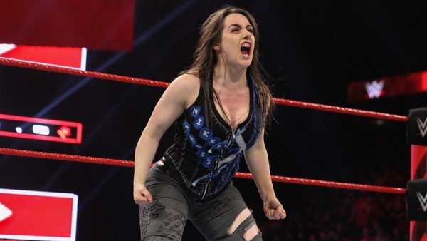 Nikki Cross Raw
