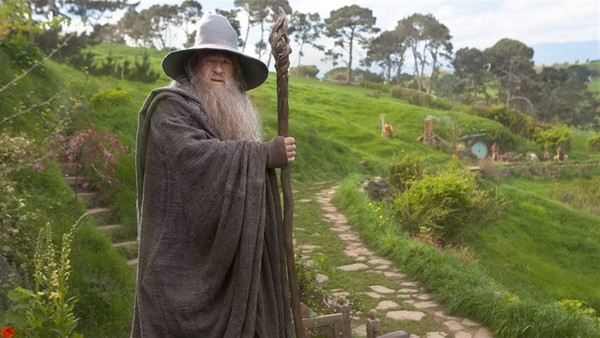 Who Said It - Dumbledore or Gandalf 