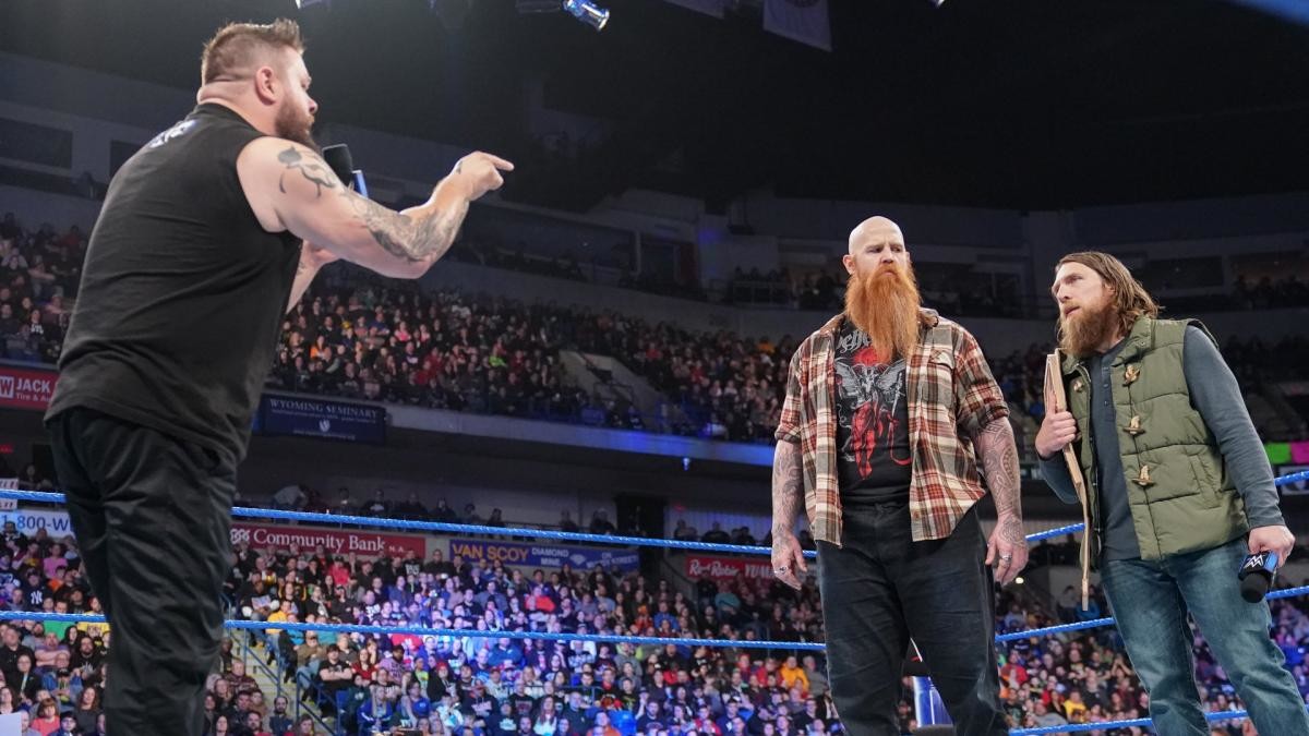 10 Refreshing Feuds WWE Needs To Book