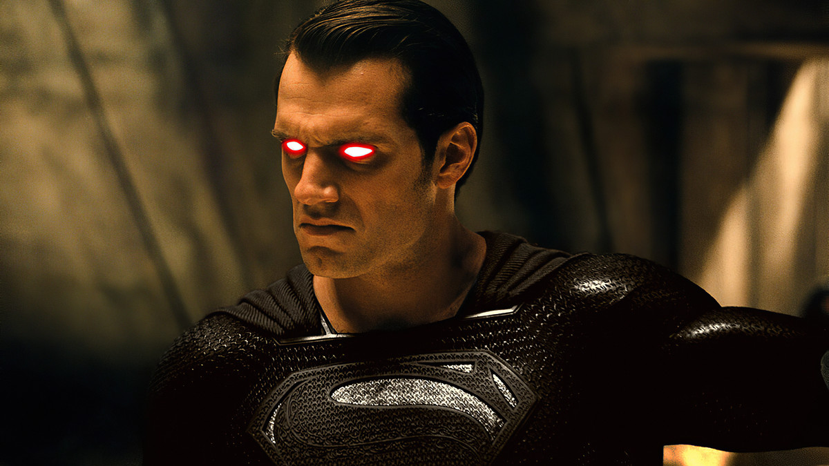 Top 10 moments of Henry Cavill in the DCEU