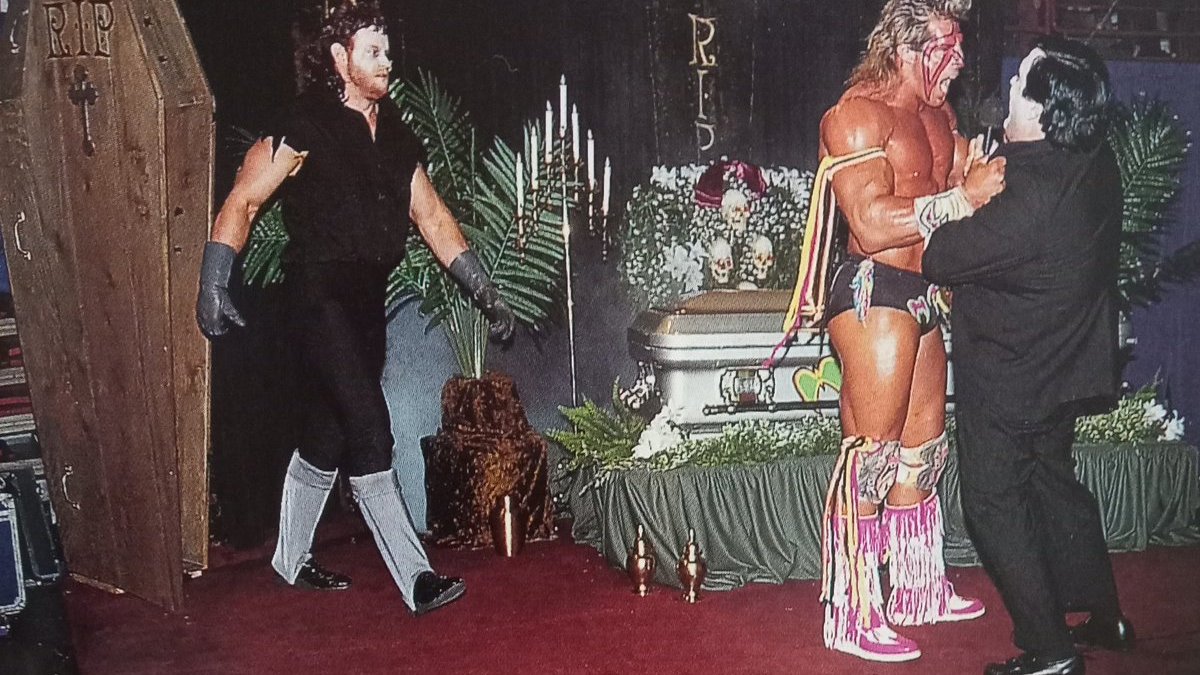 10 Most Memorable WWE Funeral Parlor Segments – Page 4