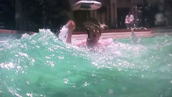 10 Most Terrifying Horror Movie Swimming Pool Scenes Page 2