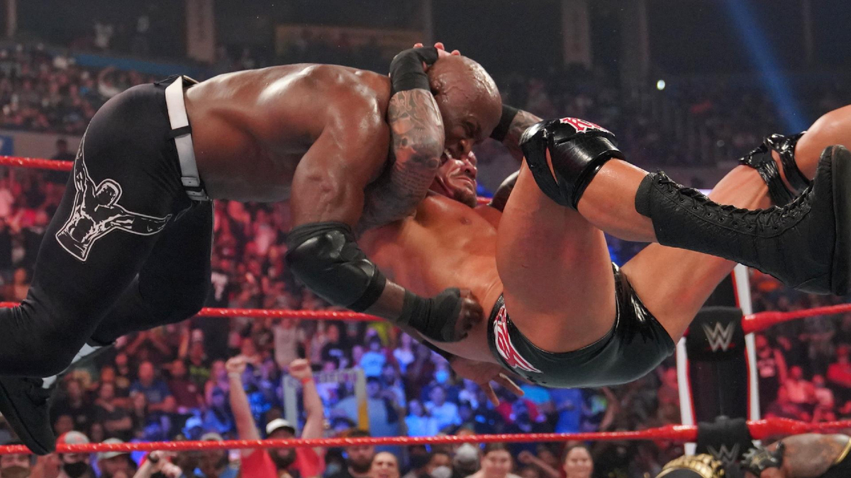 Команда raw. RK bro WWE. Seth vs Bobby Lashley. Akira vs Bobby Lashley/Raw. Lashley vs Mysterio.