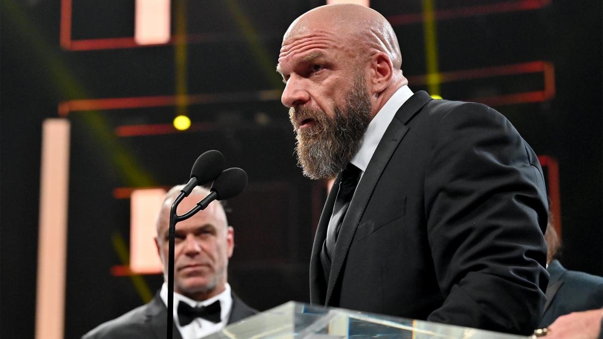 Triple H Holds Talent Meeting Ahead Of WWE Raw