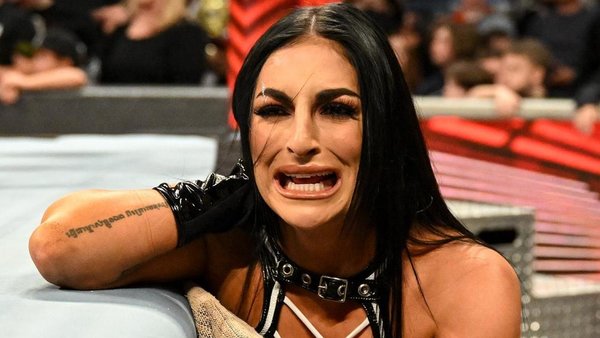 10 Wrestlers With The WWE Stink