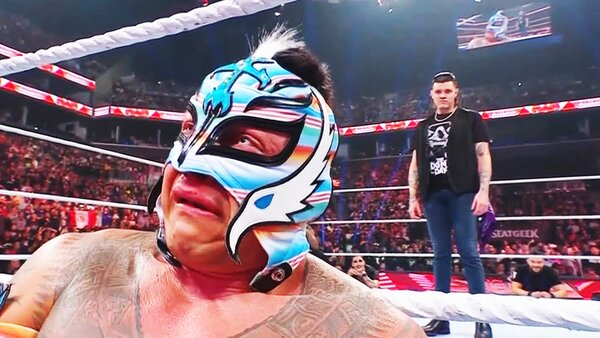 Rey Mysterio Dominik Mysterio