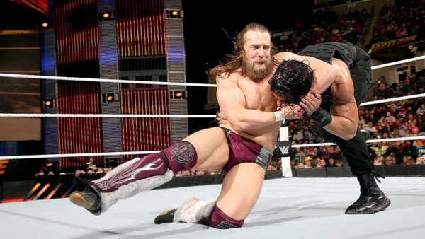 WWE Fastlane 2015 Daniel Bryan Roman Reigns