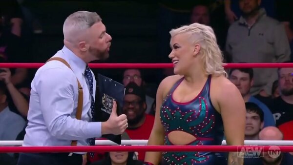 Taya Valkyrie Mark Sterling