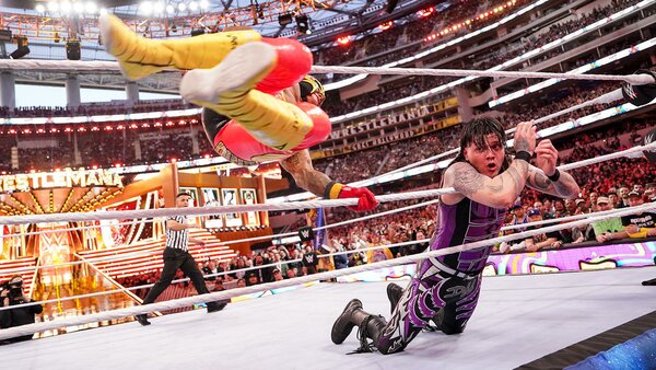 WWE Star Rey Mysterio on Facing Son Dominik At WrestleMania 39