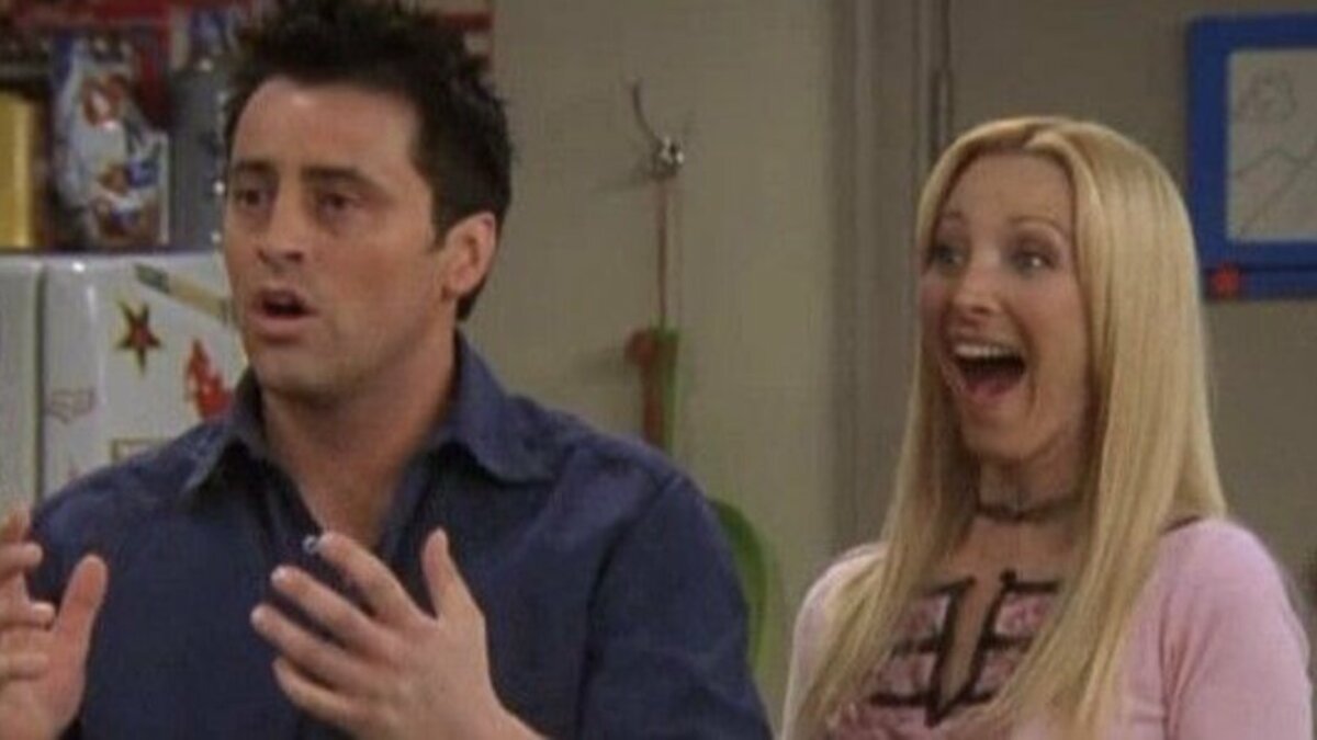 Friends The Progressively Weirder Did Phoebe Buffay Or Joey Tribbiani