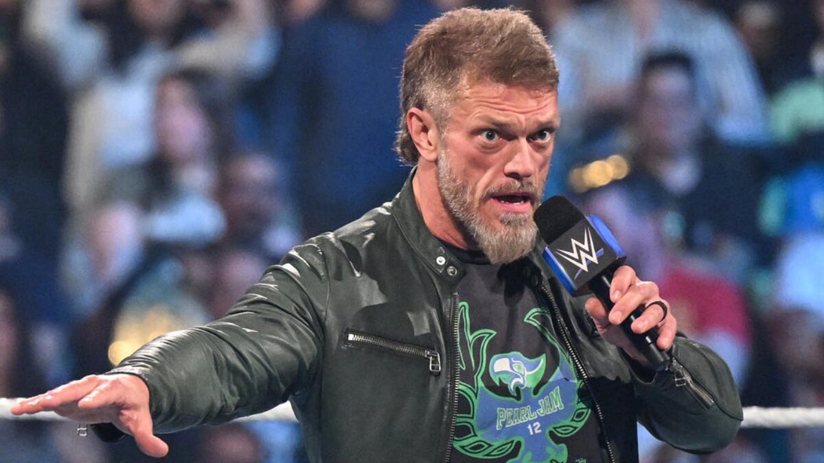Edge Teases Retirement in Toronto Next Year After WWE Raw Goes Off