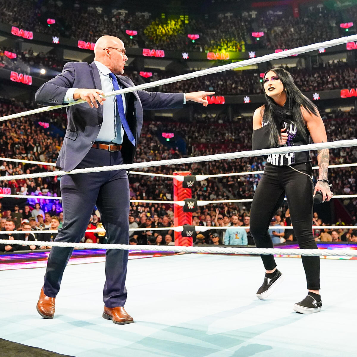 8 Ups & 4 Downs From WWE Raw (15 April Results & Review) Page 6