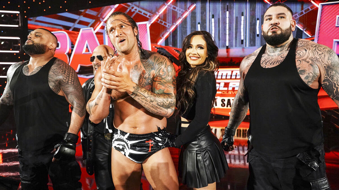 5 Ups & 6 Downs From WWE Raw (22 July Results & Review) Page 3